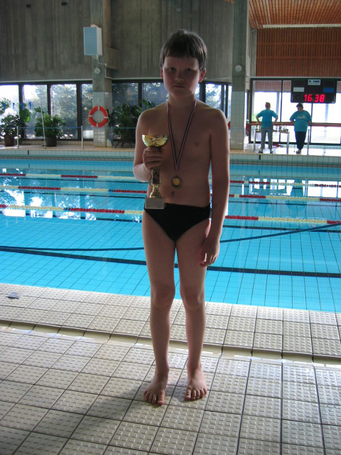 Oskari 8v
